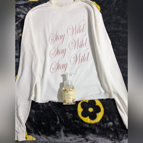 Spiritual Gangster STAY WILD Crop Sweater w/FREE CRISP APPLE & PATCHOULI HAND SP - Picture 5 of 6